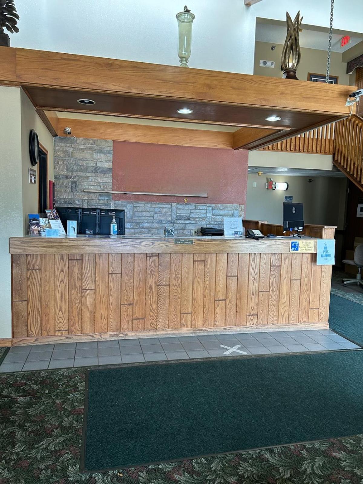 Northwoods Inn & Suites - Blackduck ภายนอก รูปภาพ